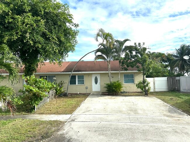 Building Photo - 1769 Keenland Cir