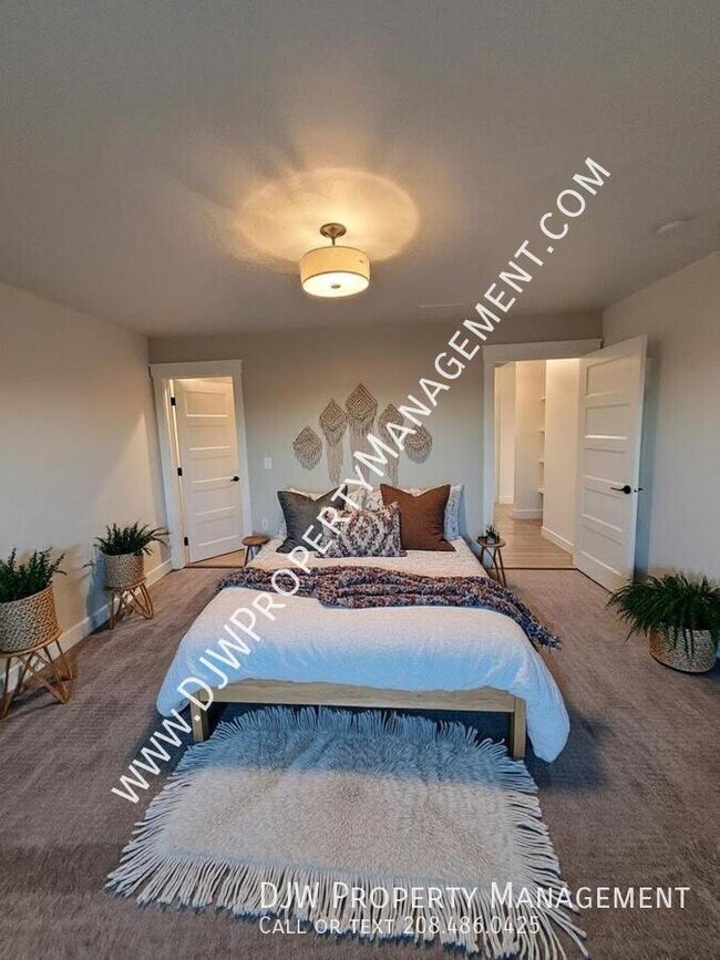 Photo - 4264 W Lovegood Ln