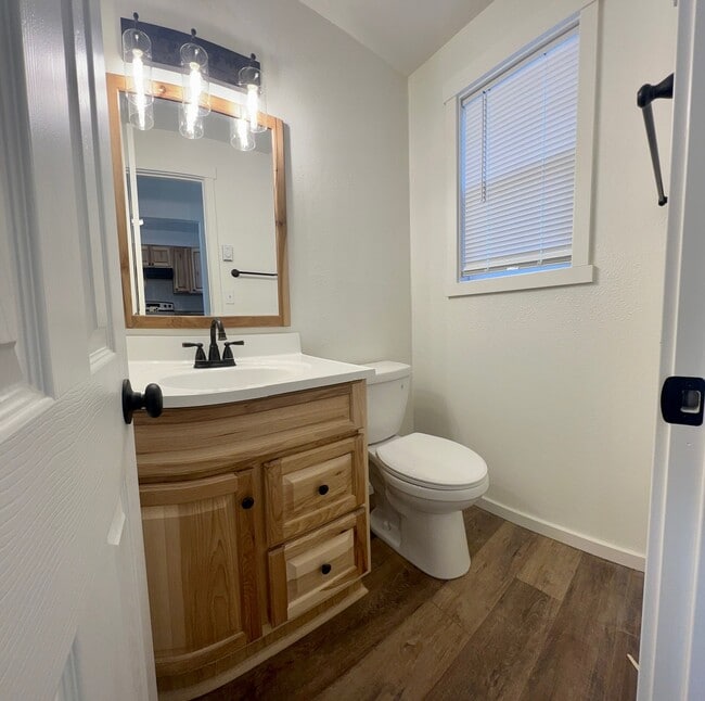 Photo - 540 W Maple St