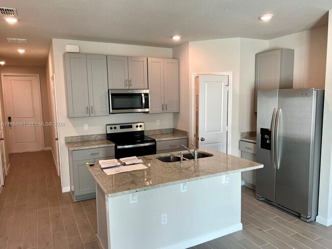 Photo - 5629 Mentmore Dr