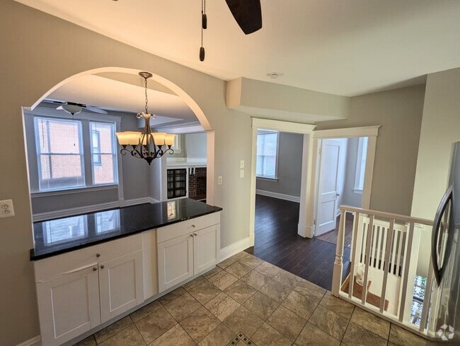 Building Photo - 5938 Cates Ave Unit 5938 2F Rental