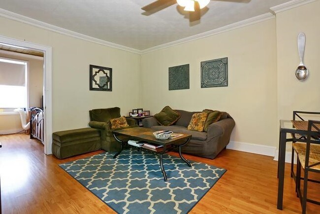 Photo - 212 9th St Unidad 3 Rental