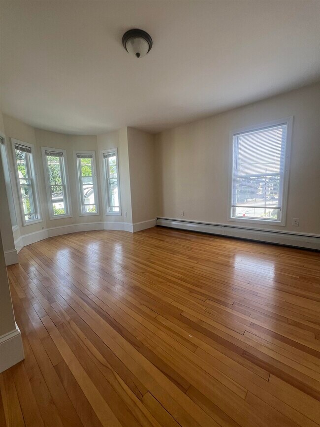 Photo - 81 Elm St Apartamento Unidad B