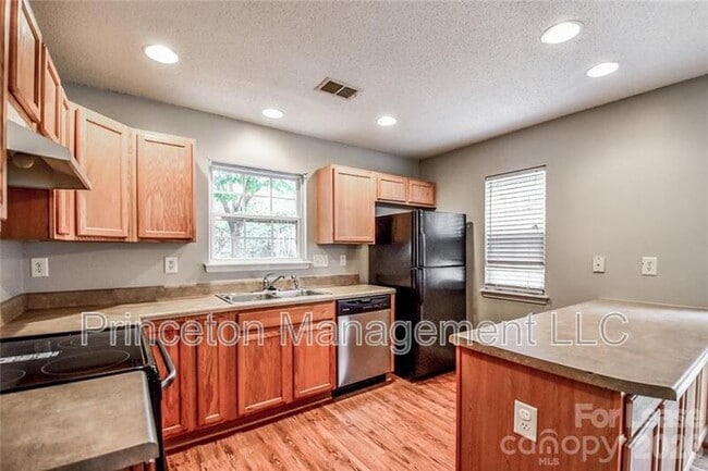 Photo - 126 Barnhardt Loop