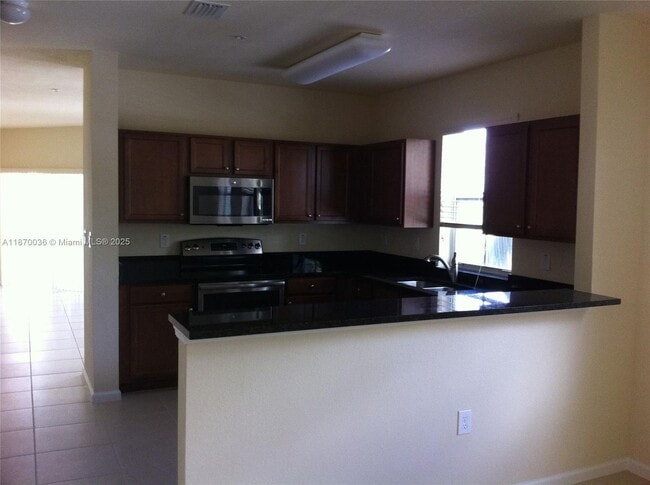 Building Photo - 8960 NW 97th Ave Rental