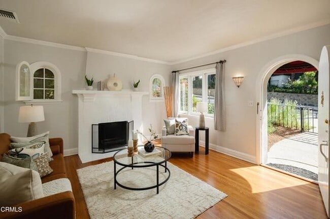 Photo - 501 Fremont Ln