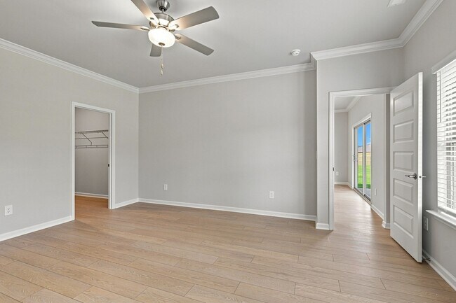 Photo - 7211 Holly Creek Dr SE