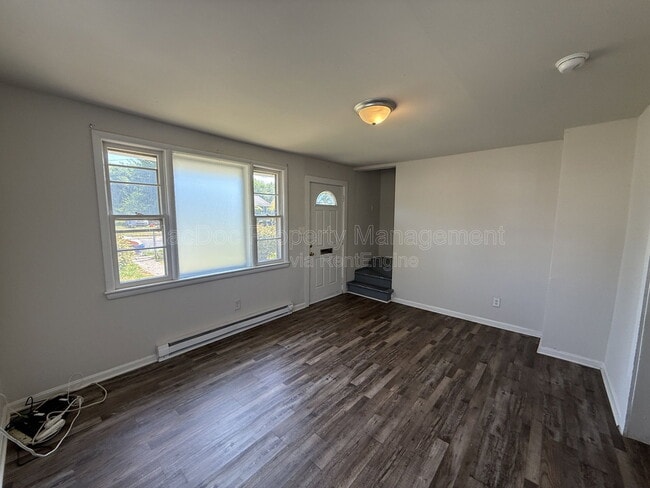 Photo - 1500 Airport Ave