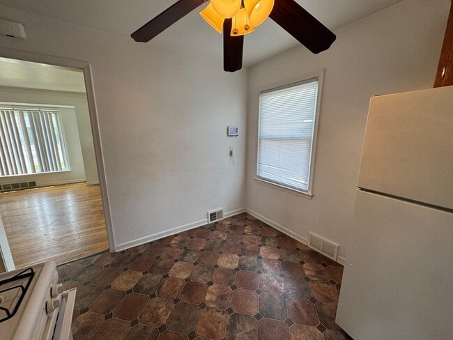 Photo - 14615 Stephens Rd