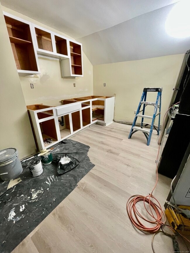 Photo - 92 W Main St Unit 7