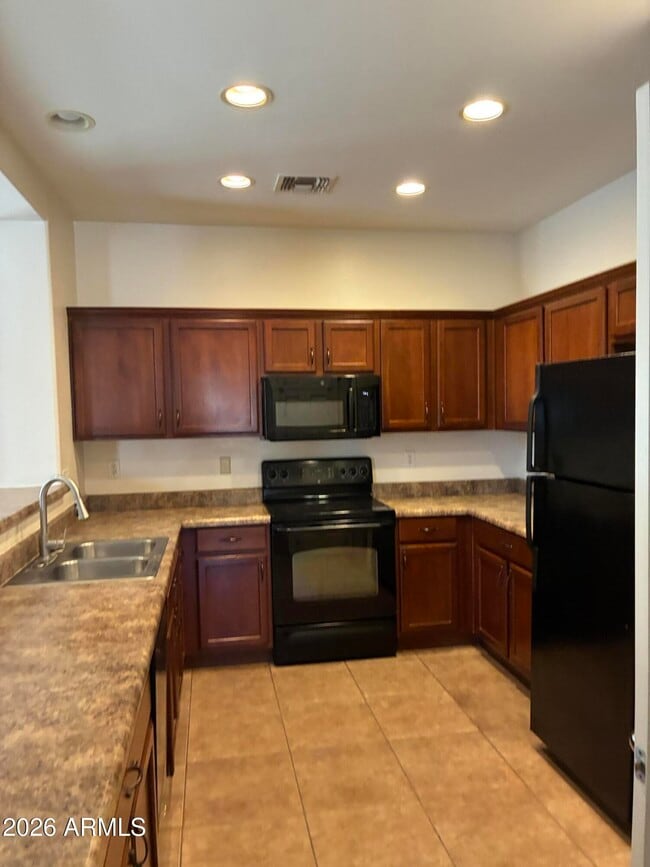 Photo - 44215 Caven Dr