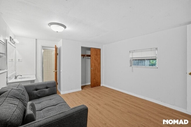 Photo - 8915 N Orleans Ave