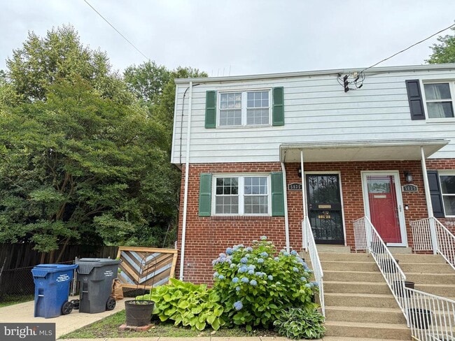 Photo - 5835 Mt Vernon Dr Townhome