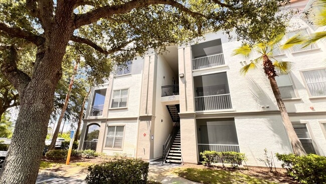 Bella Terra 1/1 Condo Available NOW! - Bella Terra 1/1 Condo Available NOW!