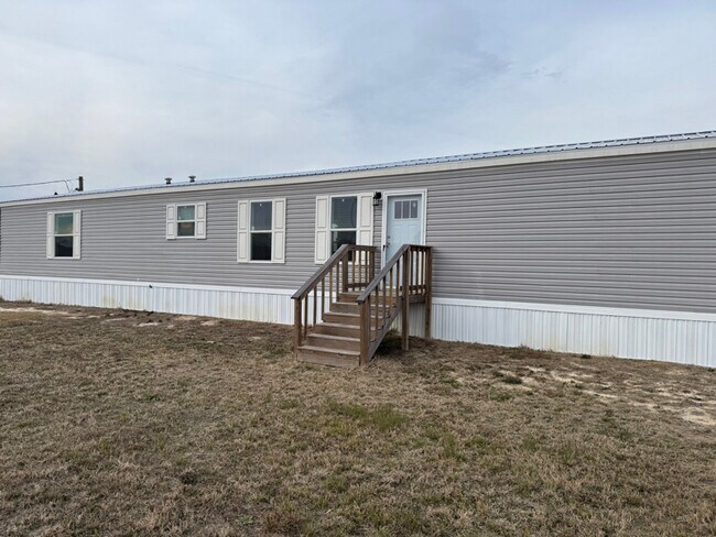 Photo - 365 Patriot Ln