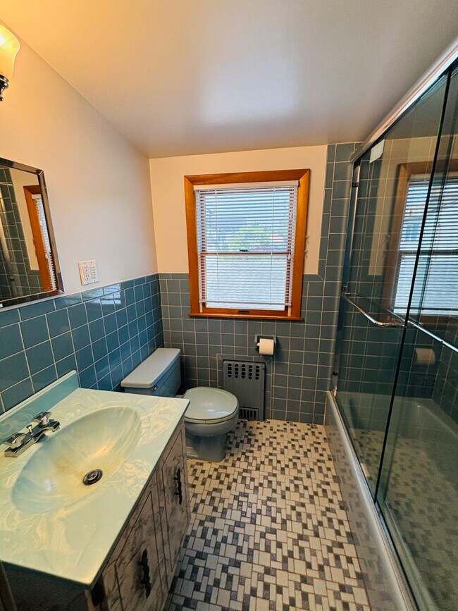 Photo - 20 Union Ave