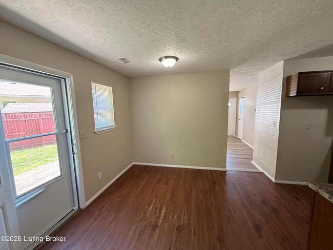 Photo - 159 Hedgewood Ct