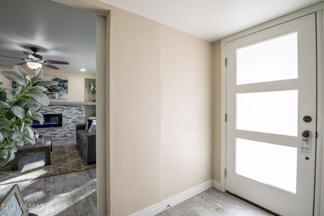 Photo - PRELEASE AUGUST 2026 - Charming Mid Century home