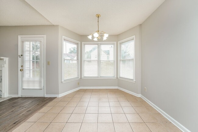 Photo - 2399 Morning Dew Pl