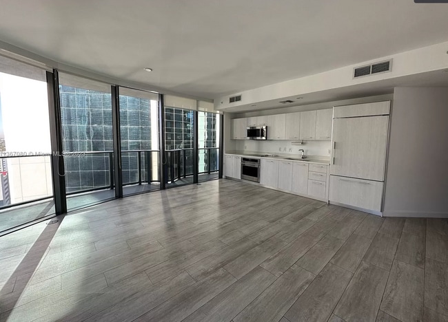 Photo - 55 SW 9th St Unit 2106