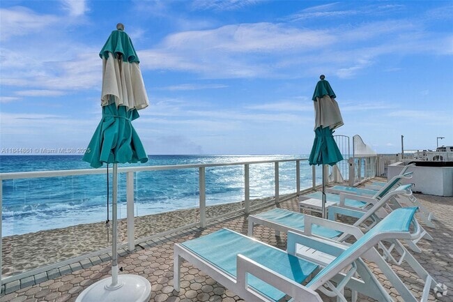Building Photo - 3140 S Ocean Dr Unit 1102 Rental
