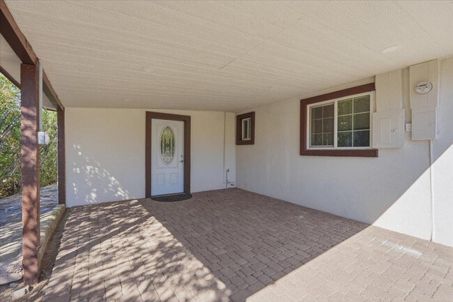 Photo - 38466 N Basin Rd