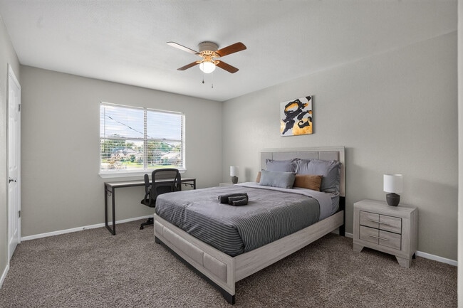 5550 Folsom Dr Unit SI ID1613039P