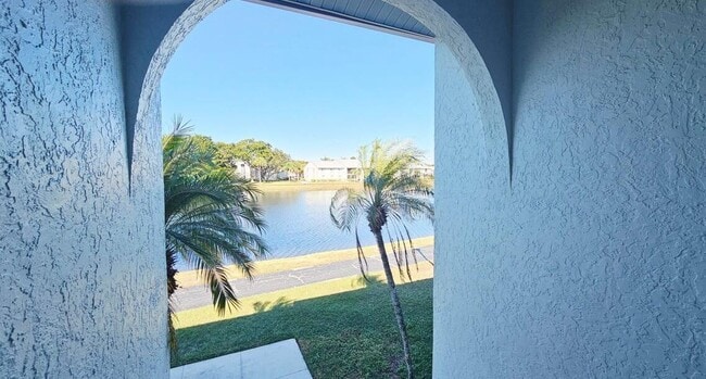 Building Photo - 1001 Green Pine Blvd Unit C2