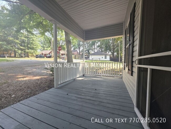 Photo - 127 Pike St