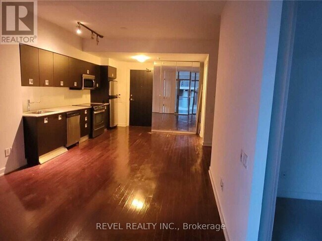 Photo - 33 Charles St E Unit 2901