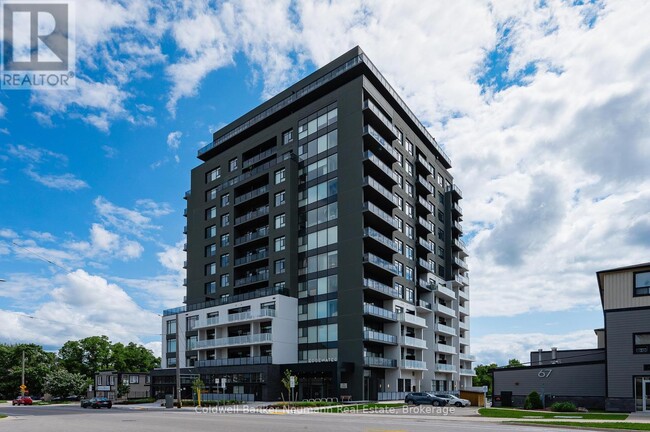 Photo - 71 Wyndham St S Unit 209