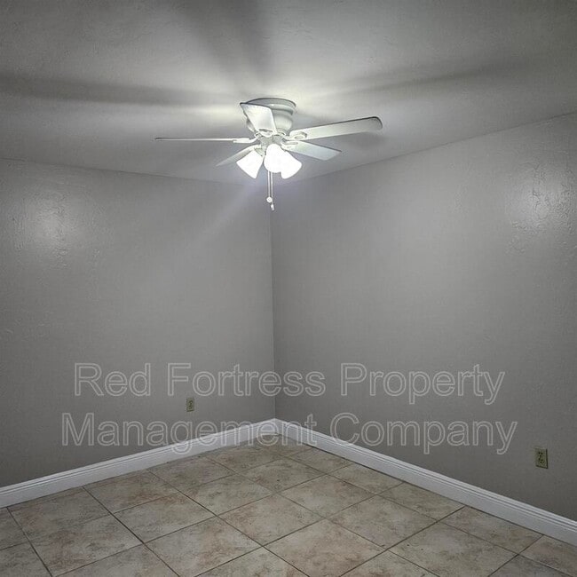 Photo - 3100 Seasons Way