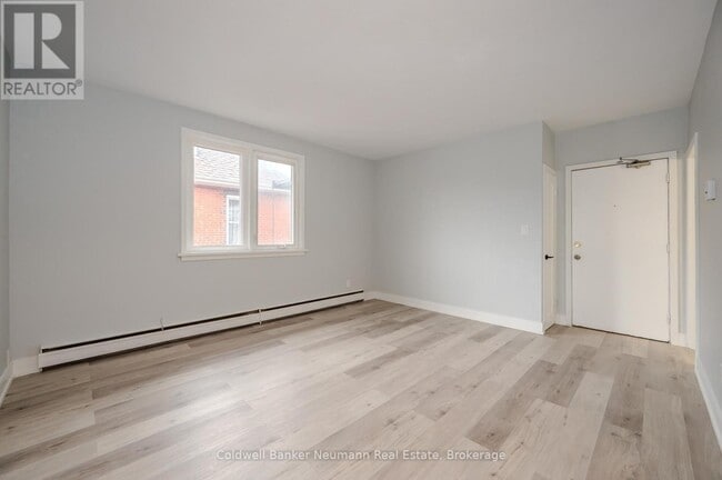 Photo - 104 Elizabeth St Unit 6