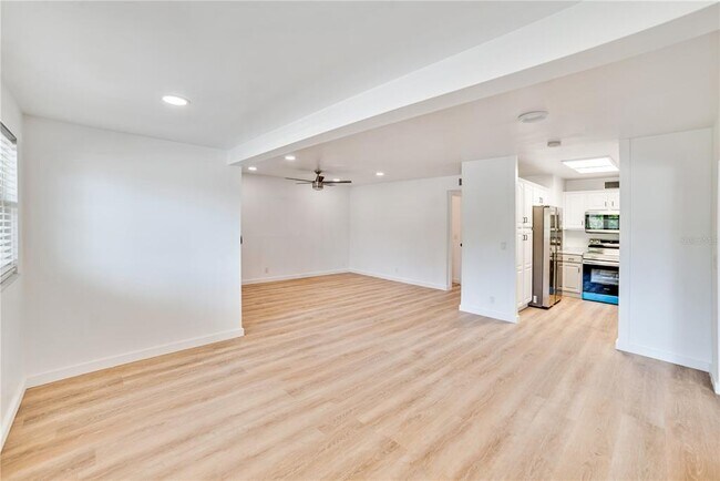 Photo - 4413 W Rogers Ave