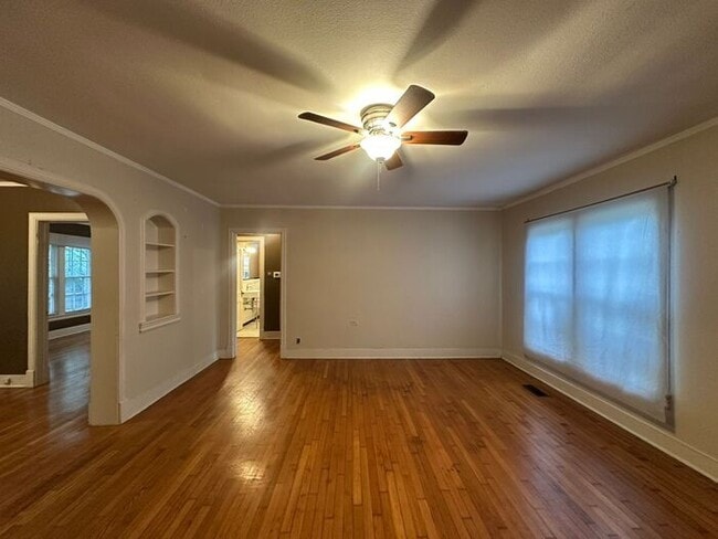 Photo - Available Now! 2 Bedroom 1 Bath Unit in Central Tyler! *LEASE UP*
