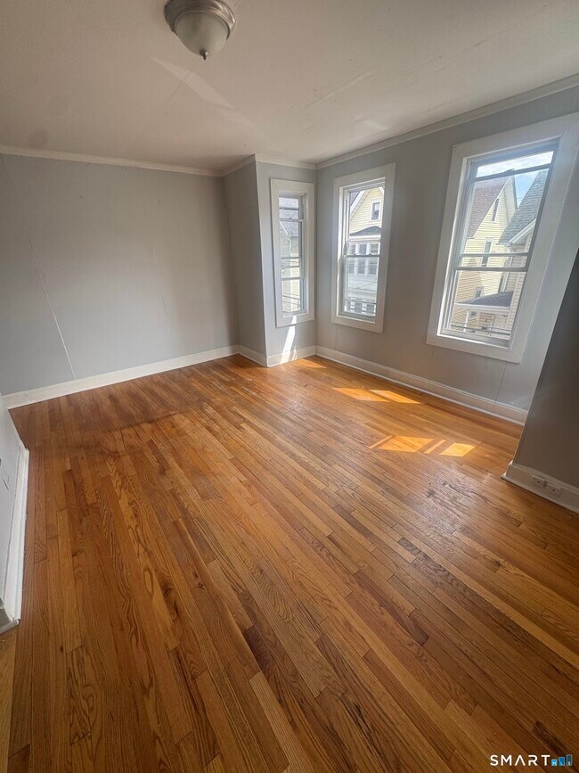 Photo - 7 Armstrong Pl