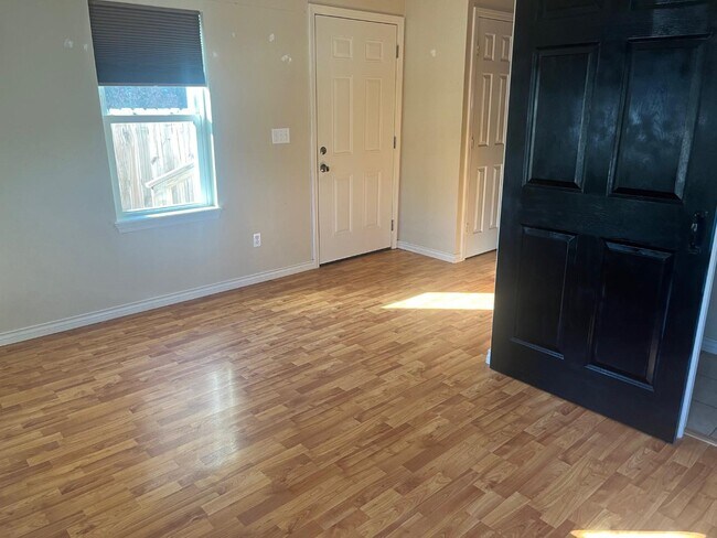 Photo - 510 Walnut Ave