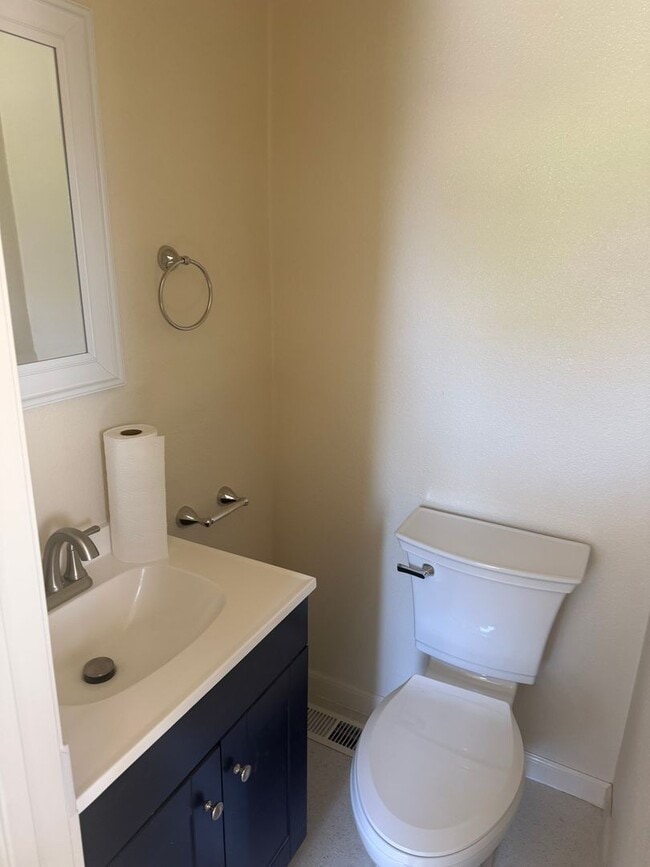 Photo - Cute single family home