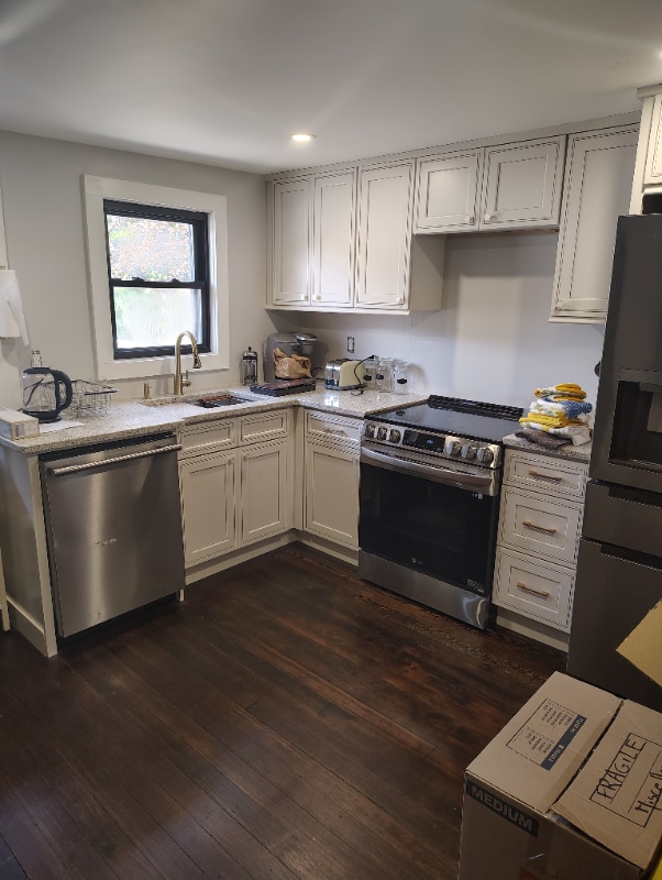 Photo - 170 Yantic Rd