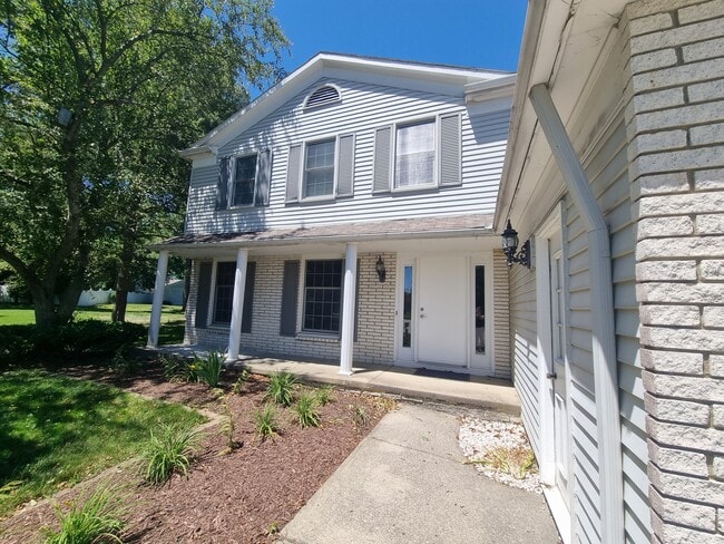 Photo - 16946 Antler Ln