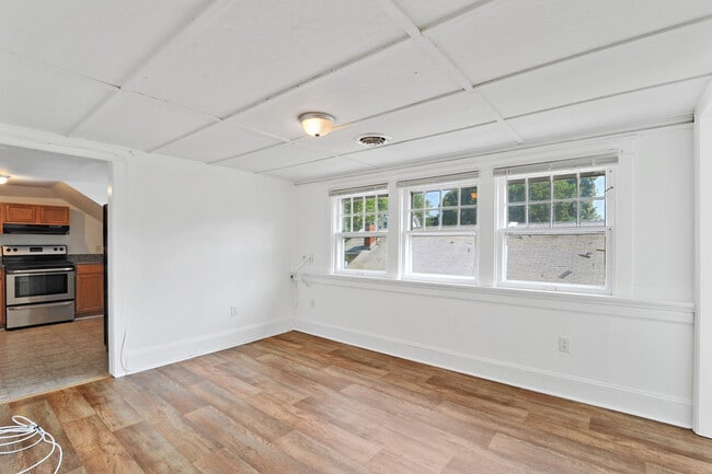 Photo - 104 N Layton Ave