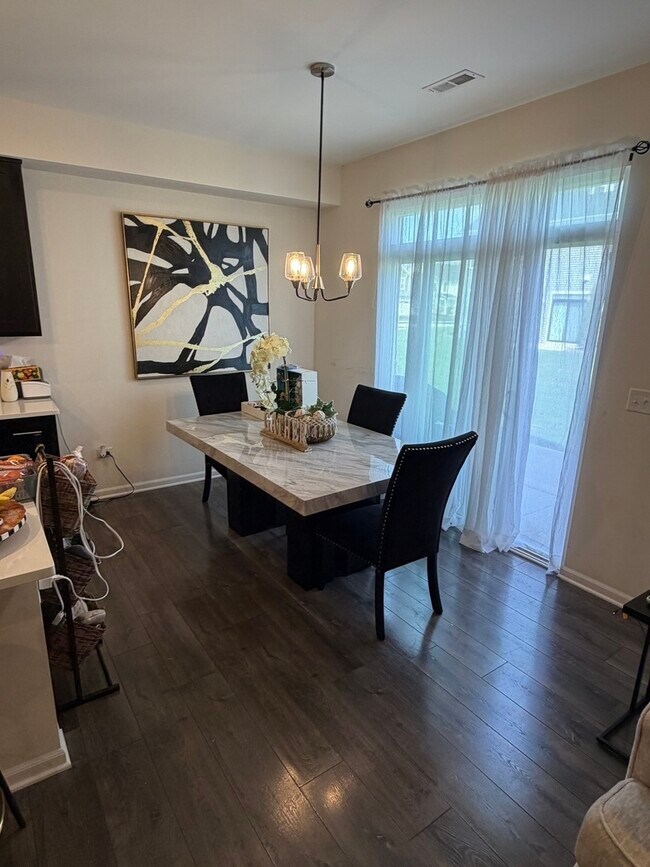 Photo - 23538 W Bancroft Dr