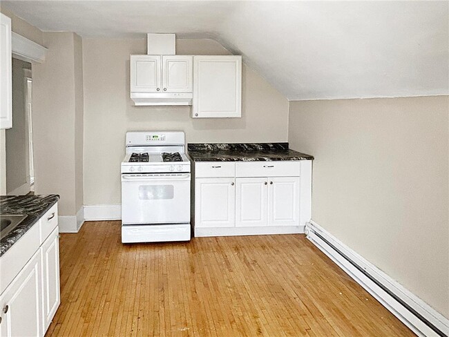 Photo - 1214 Sherburne Ave