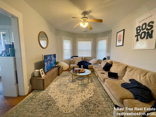 Photo - 209 Chestnut Hill Ave