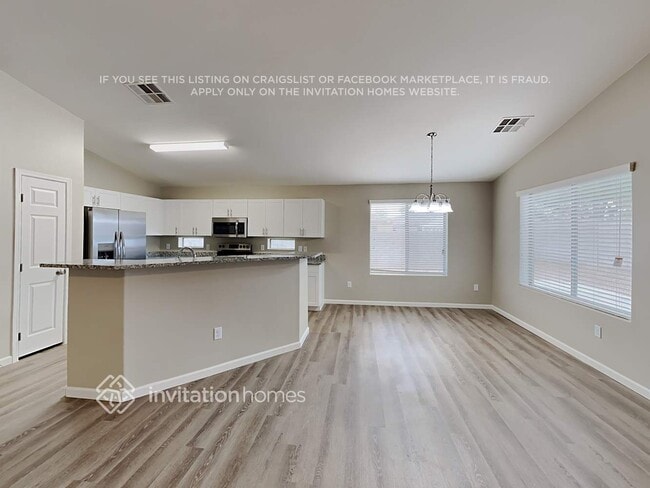 Photo - 11258 W Locust Ln