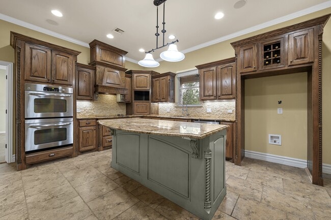 Photo - 7030 Flagstone Cir