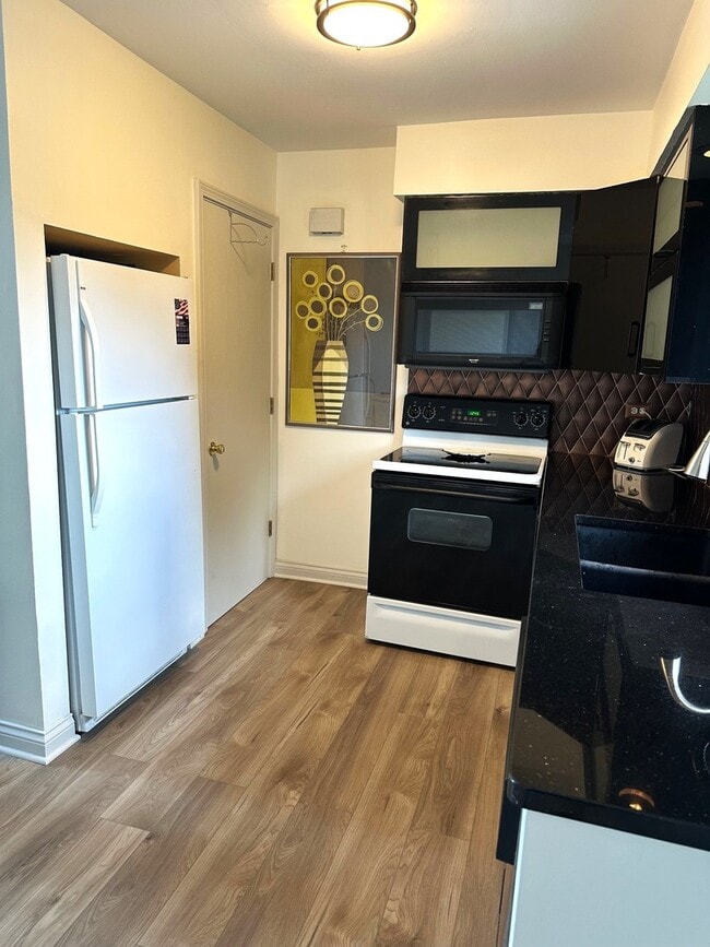 Photo - 615 Verde Dr Unit 615