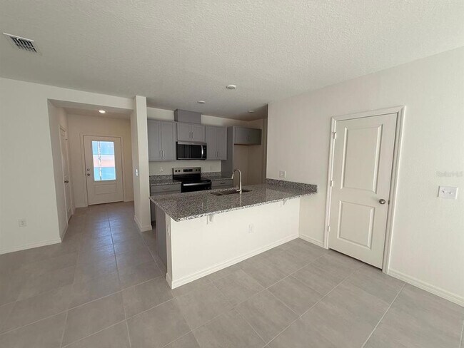 Photo - 16607 Luminary Lp