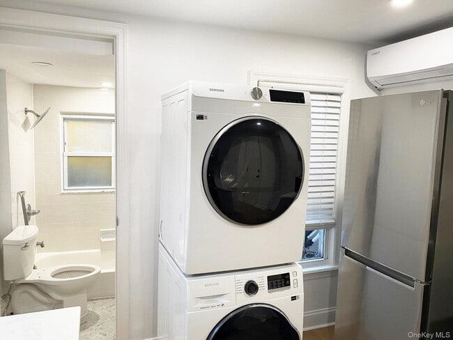 Photo - 153 Southside Ave