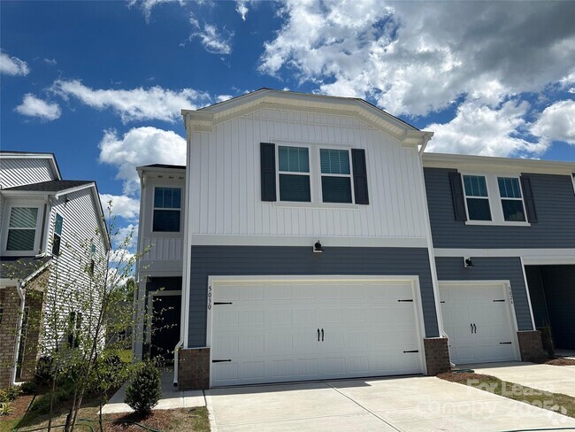 Building Photo - 5030 Kellaher Pl Rental